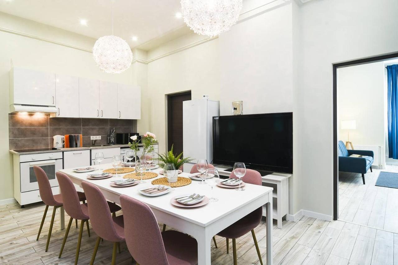 Ultra Central And Stylish Apartment With Ac Budapest Eksteriør bilde