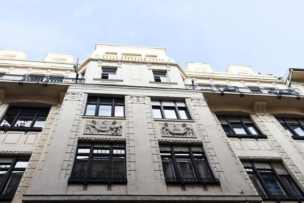 Ultra Central And Stylish Apartment With Ac Budapest Eksteriør bilde