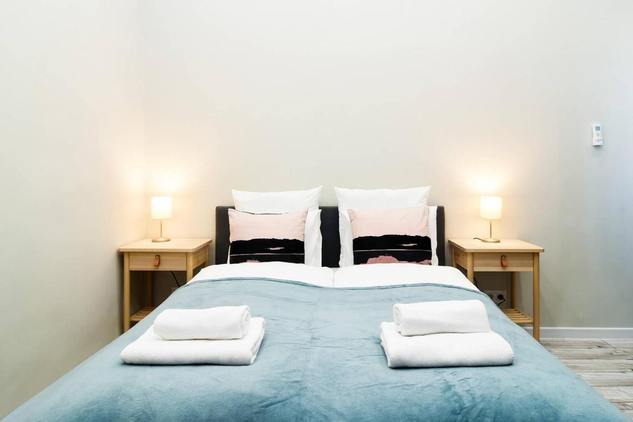Ultra Central And Stylish Apartment With Ac Budapest Eksteriør bilde